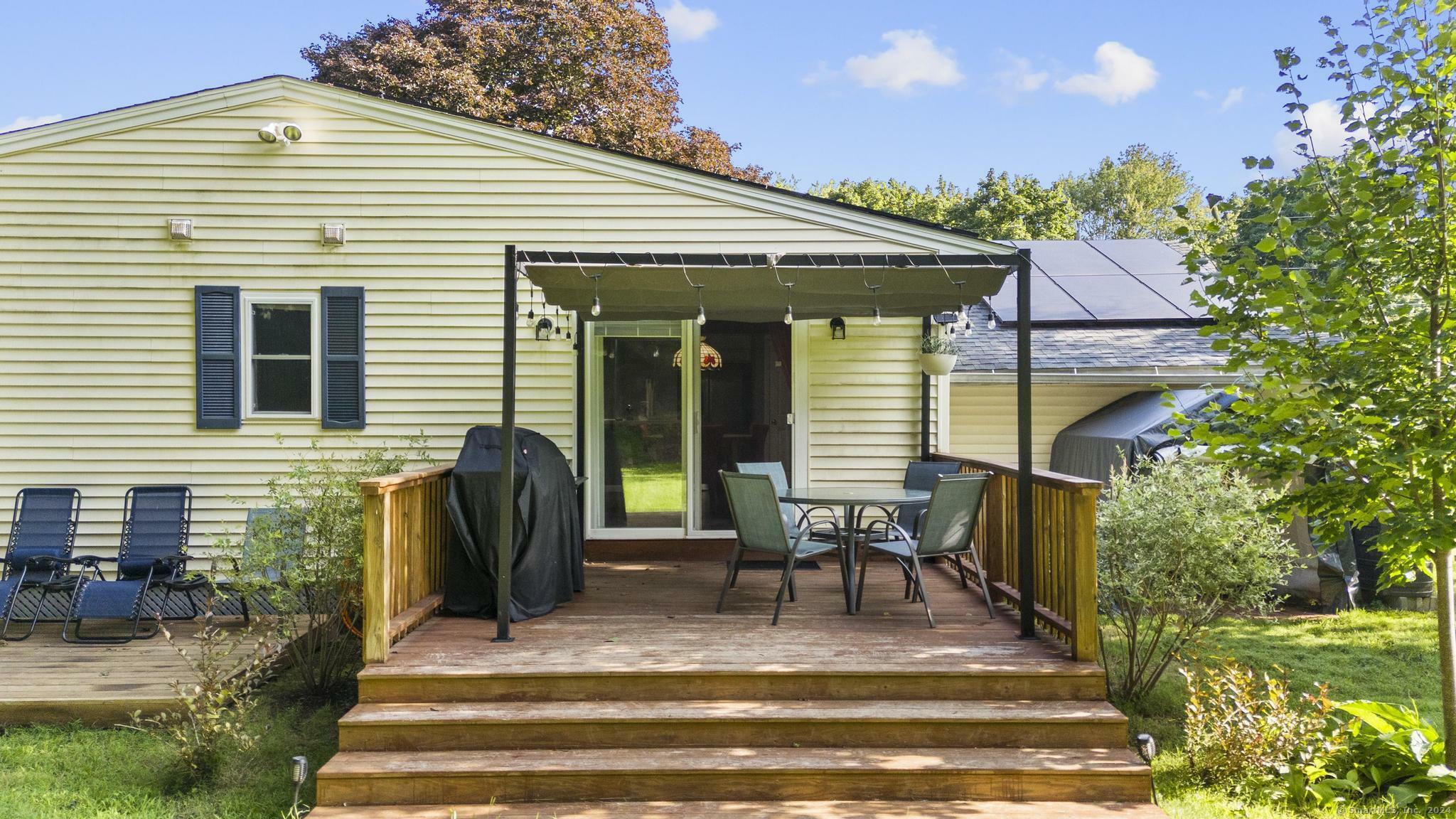 Property Photo:  37 Harrison Road  CT 06471 