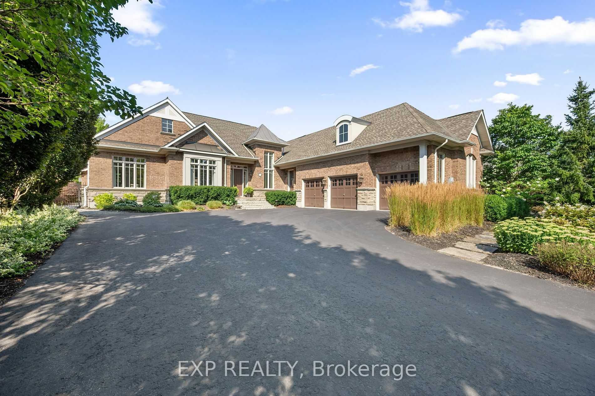 53 Country Club Cres  Uxbridge ON L9P 0B8 photo