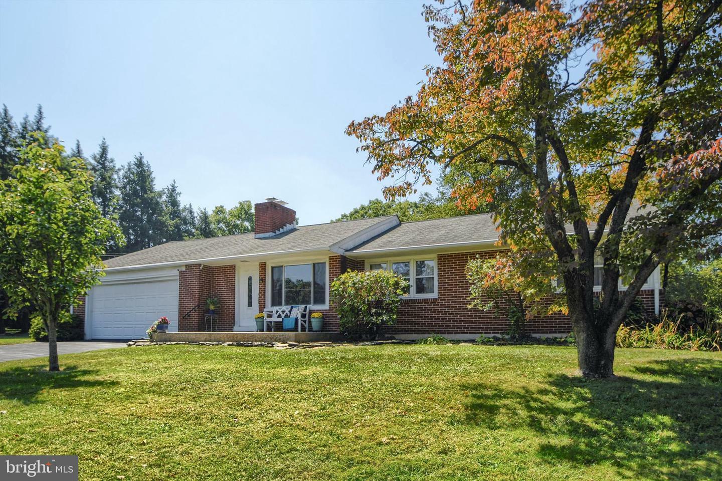 Property Photo:  810 Keen Road  PA 19465 