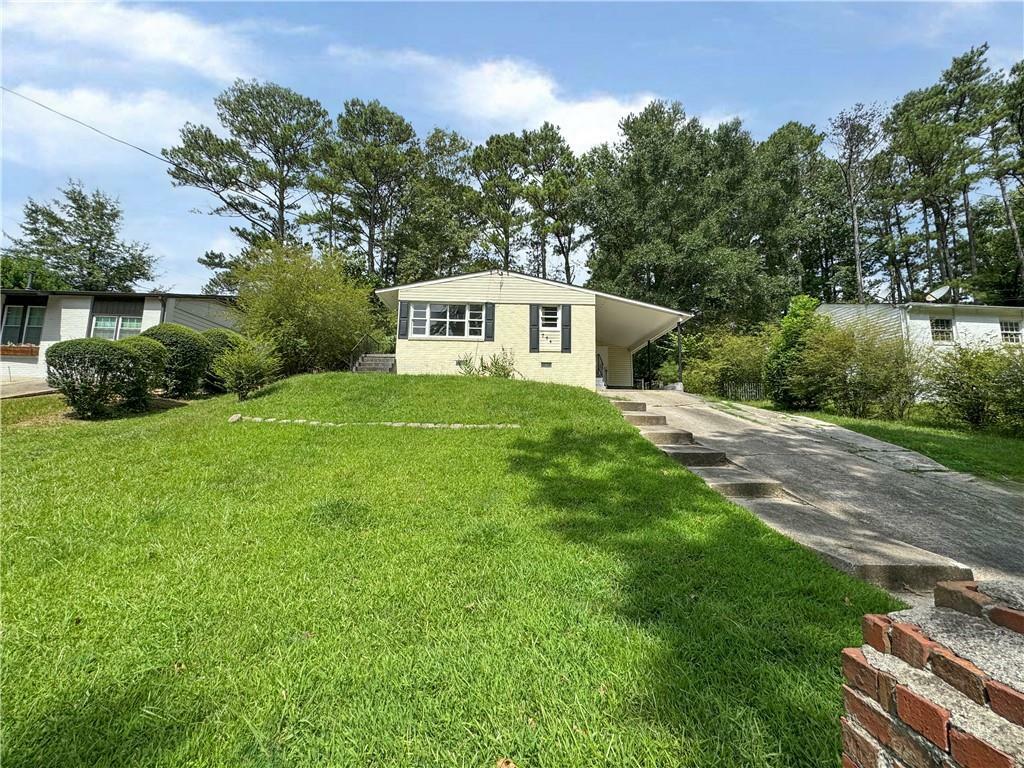 Property Photo:  774 Alfred Road NW  GA 30331 