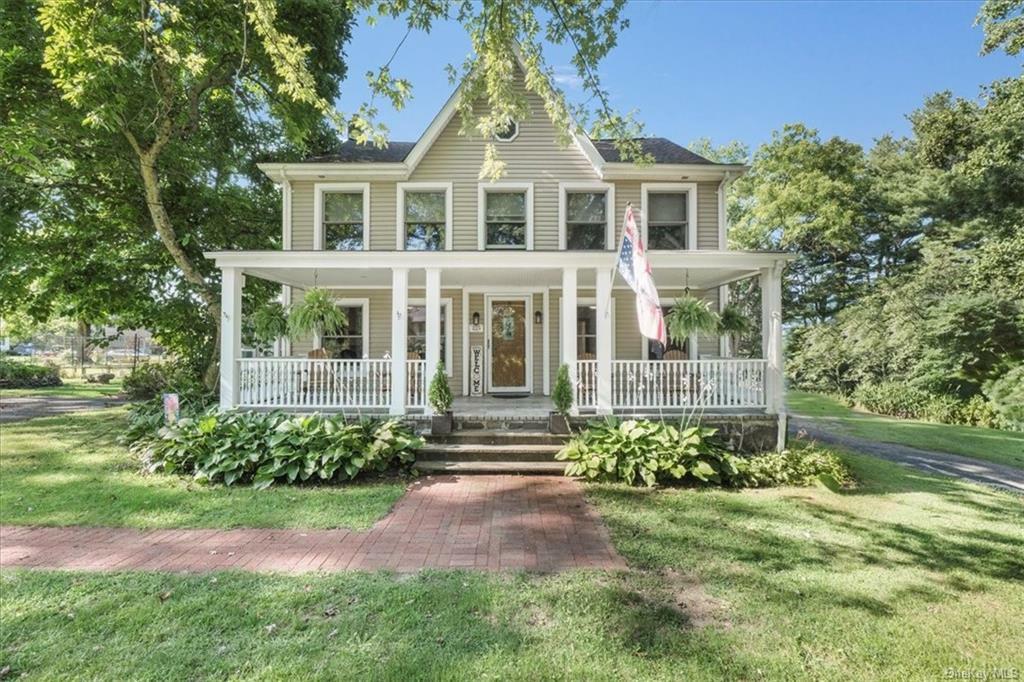 Property Photo:  225 St Andrews Road  NY 12586 