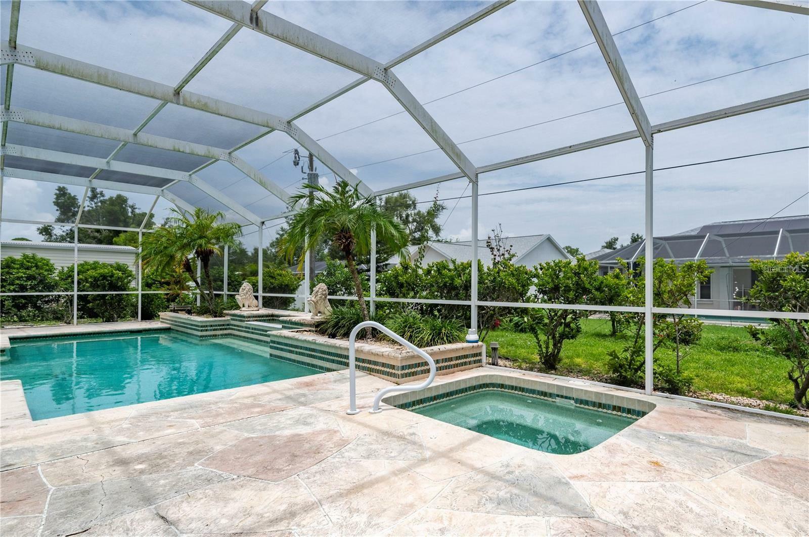 Property Photo:  23420 Peachland Boulevard  FL 33954 