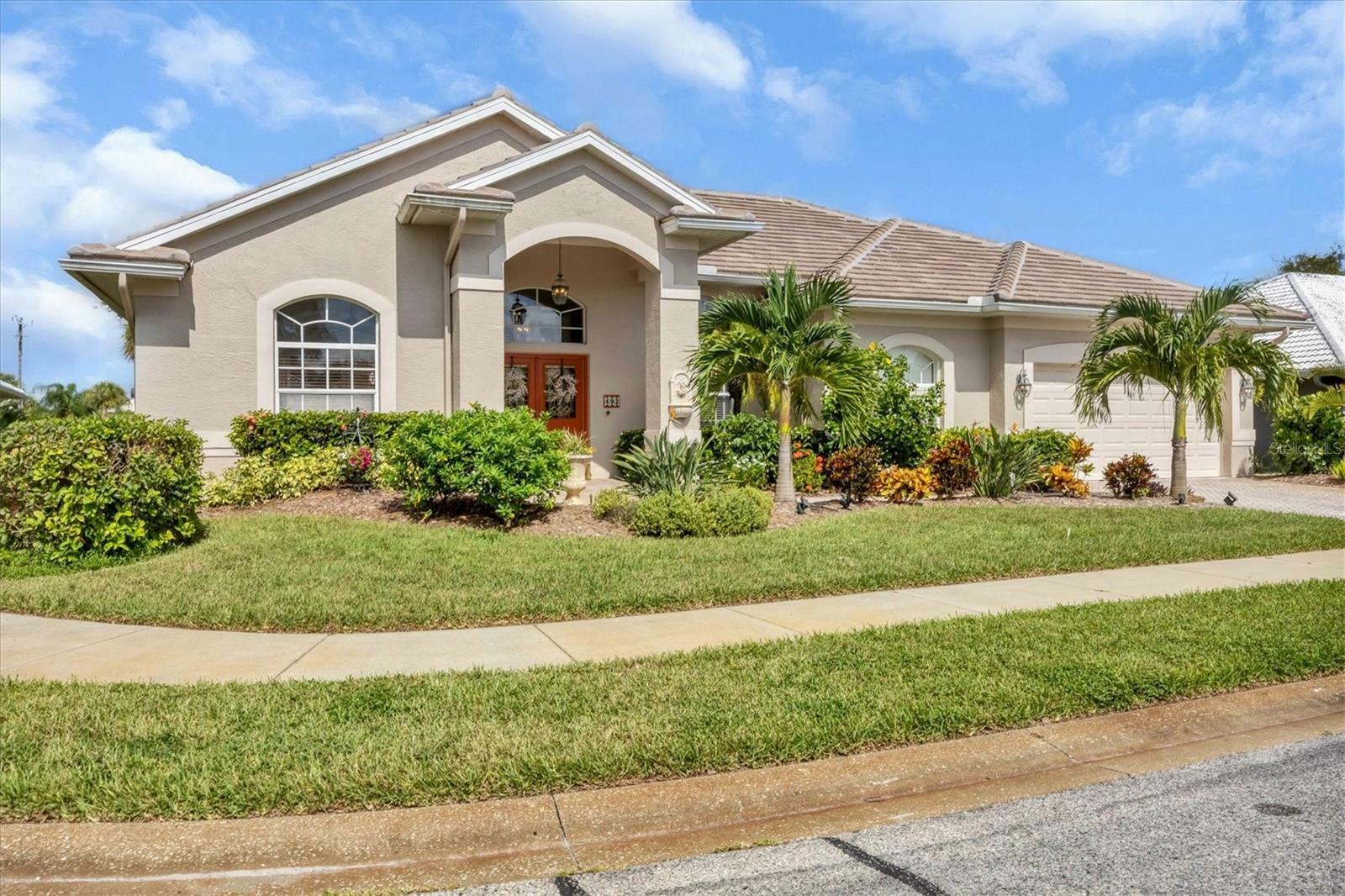 Property Photo:  492 Pine Lily Way  FL 34293 