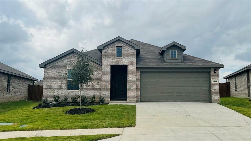 Property Photo:  4161 Twisted Creek Drive  TX 76036 