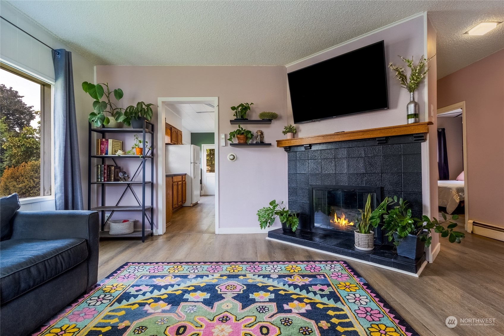 Property Photo:  603 E Maple Street  WA 99362 