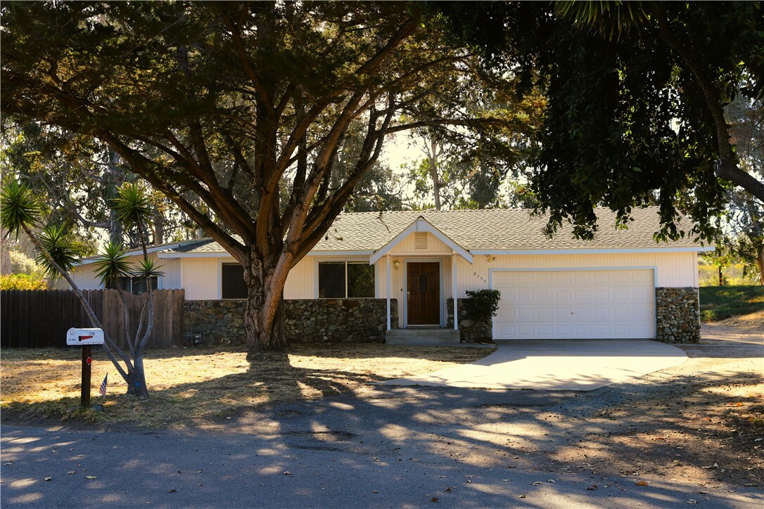 Property Photo:  2199 Buckskin Drive  CA 93402 