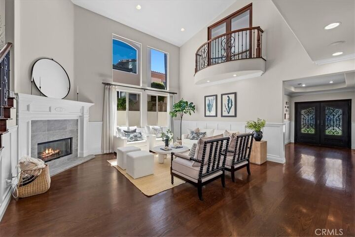 Property Photo: 1009 8th Street CA 90266