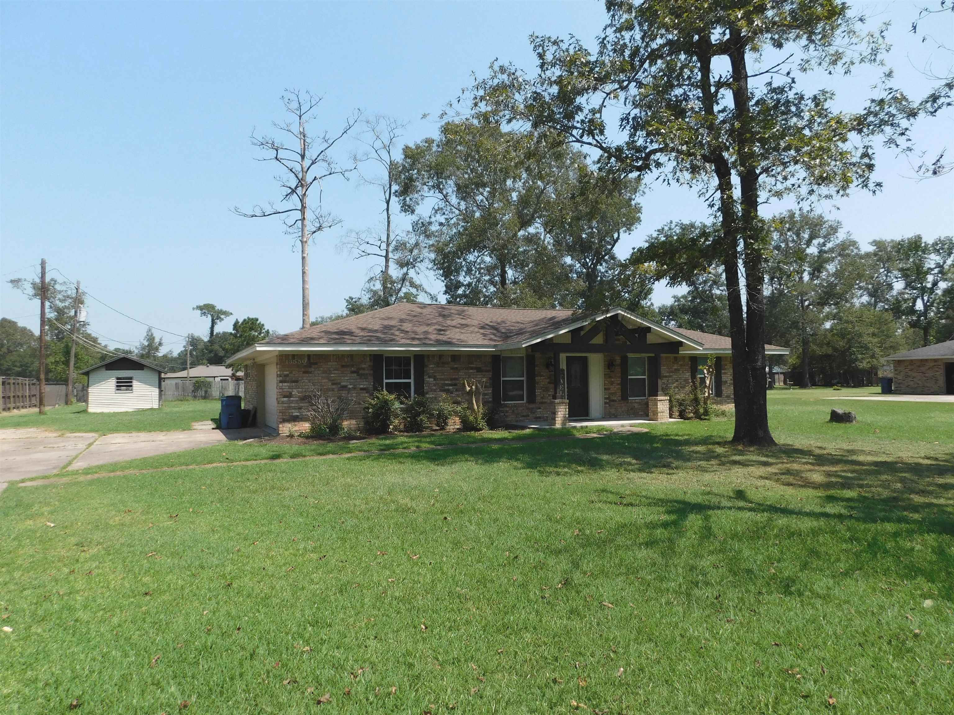 Property Photo:  13550 Wayside Dr.  TX 77713 