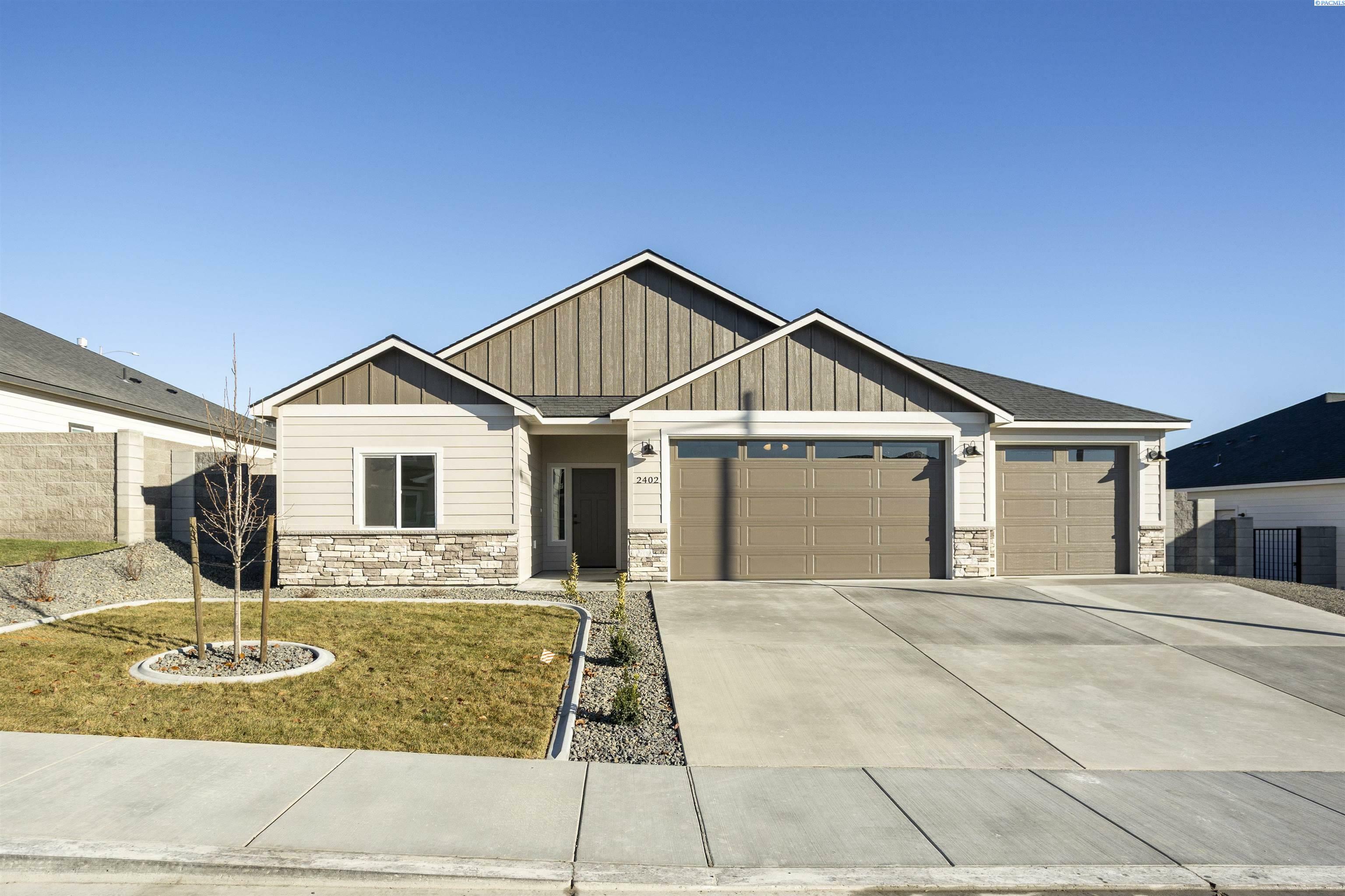 2402 Maggio Loop  Richland WA 99352 photo