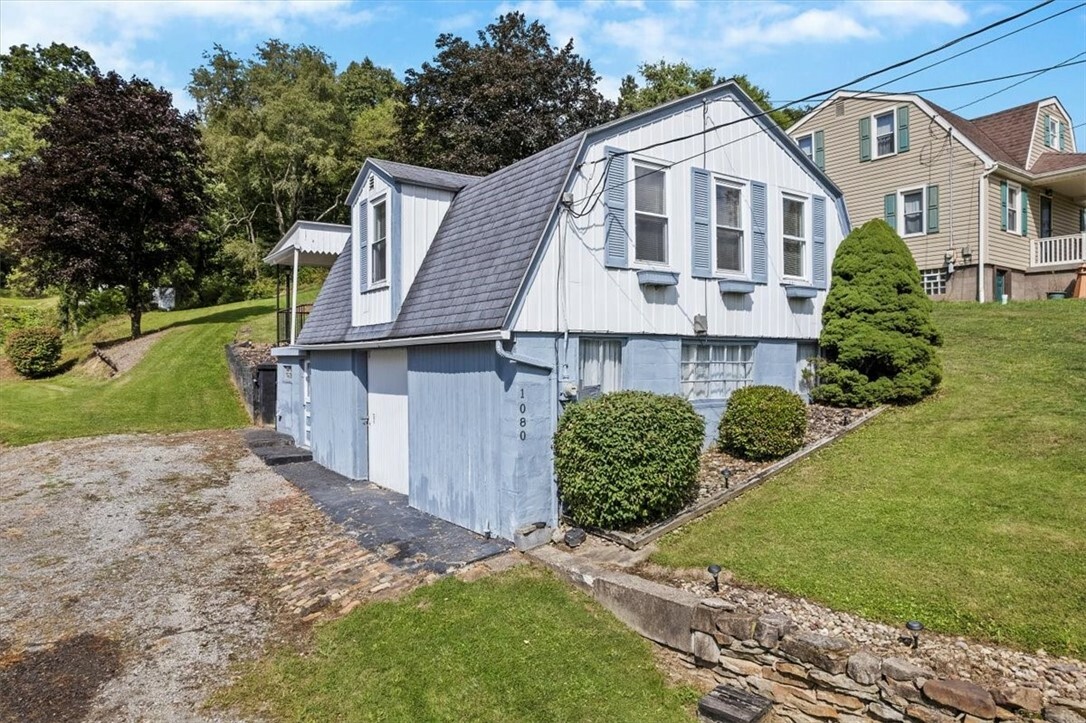 Property Photo:  1080A Saxonburg Blvd  PA 16056 