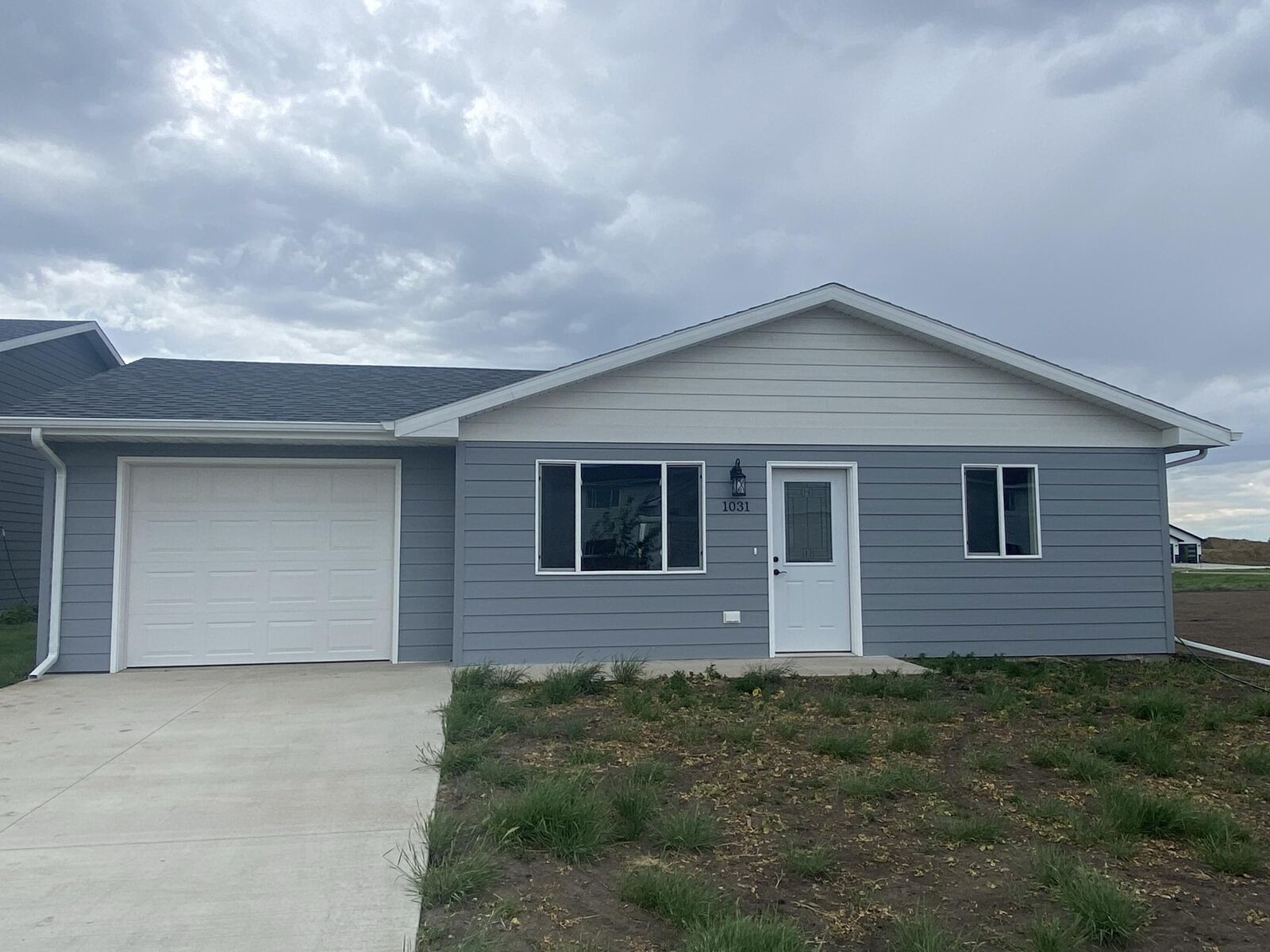 Property Photo:  905 NE Nano Nagle Ave  SD 57401 