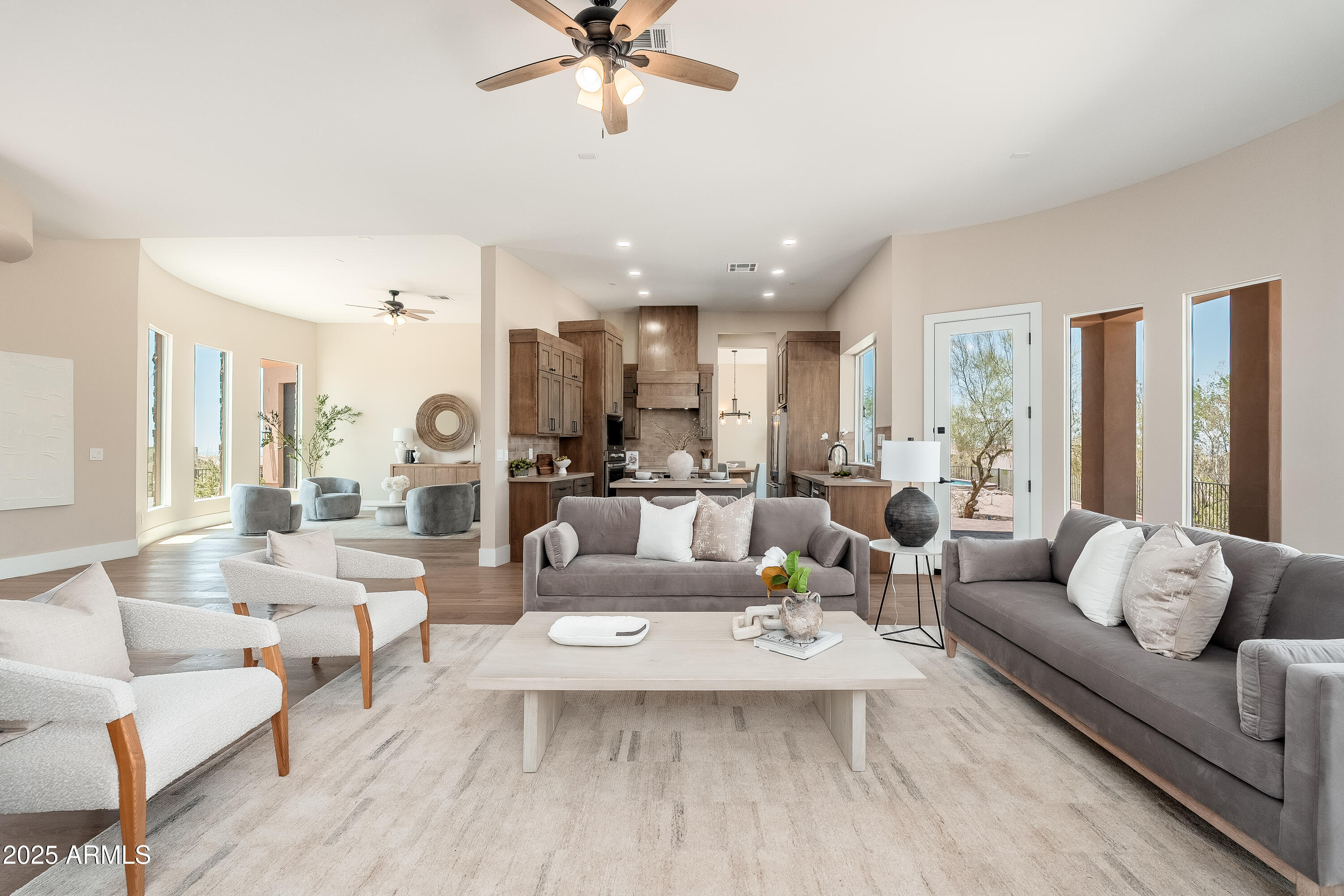 Property Photo: 3518 N Shadow Trail AZ 85207