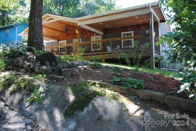 Property Photo:  106 West View Avenue  NC 28711 