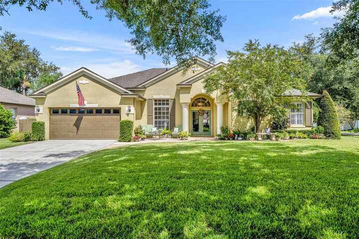 Property Photo:  828 Palmetto Terrace  FL 32765 