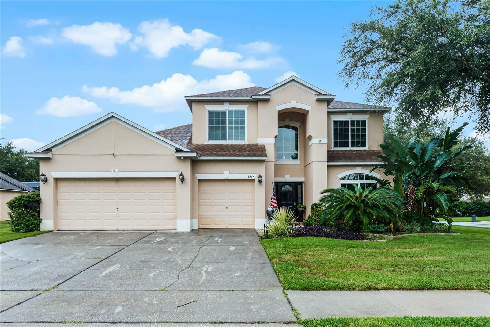 Property Photo: 3246 Safe Harbor Lane FL 32746