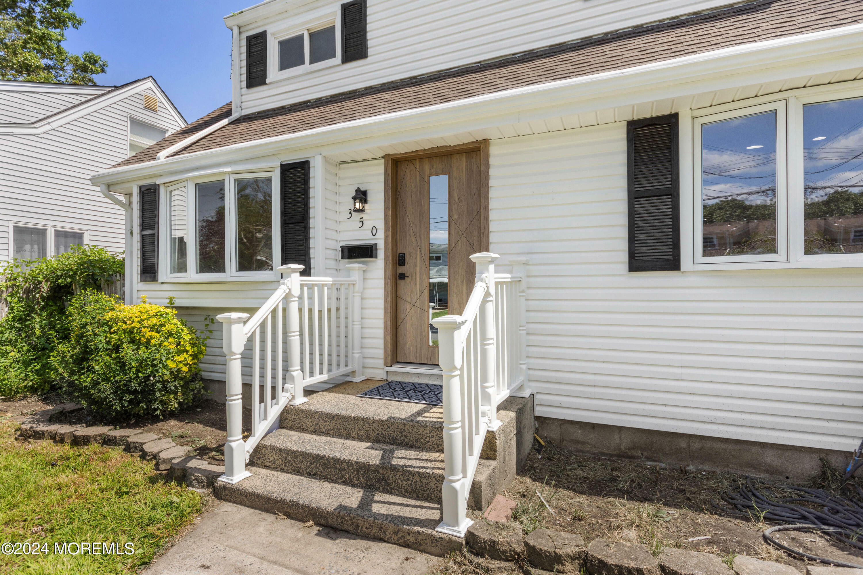 Property Photo:  350 Sunset Avenue  NJ 08857 