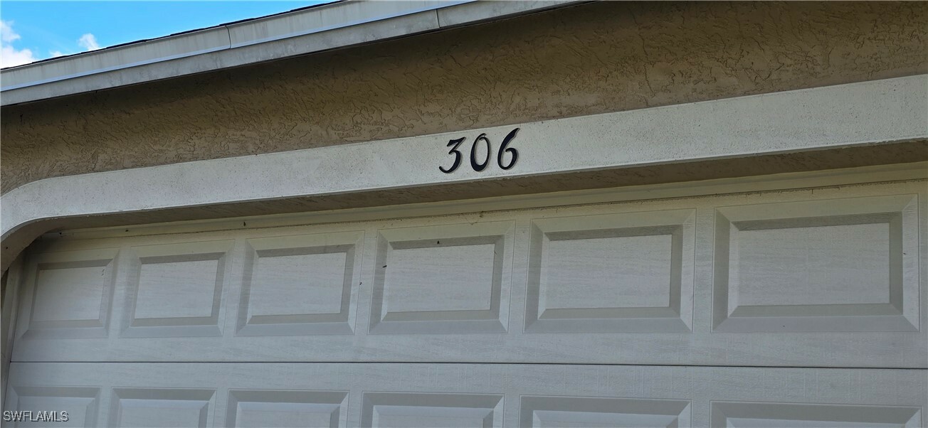 Property Photo:  306 SE 7th Street  FL 33990 