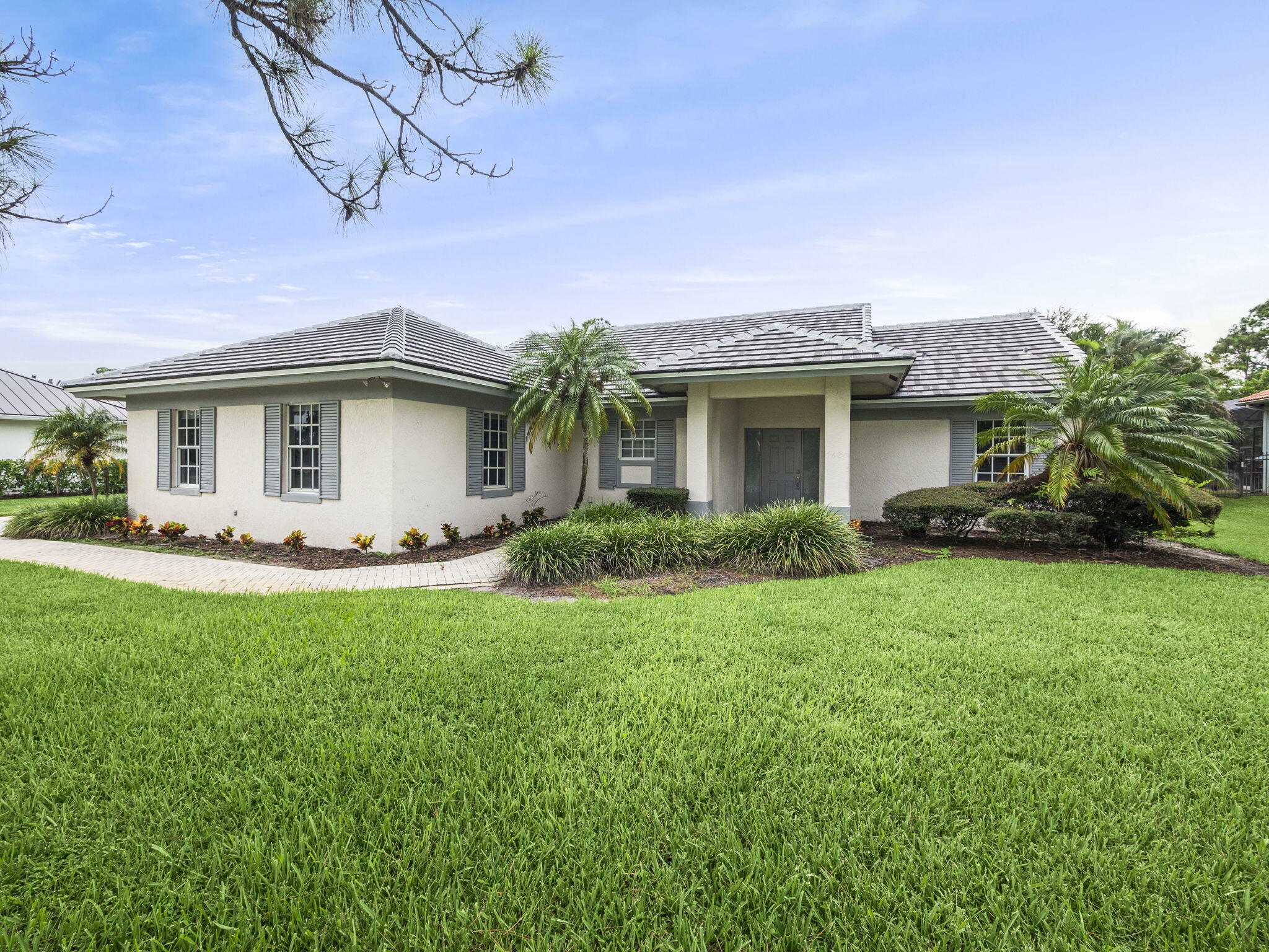 Property Photo:  1680 SW Cattail Court  FL 34990 