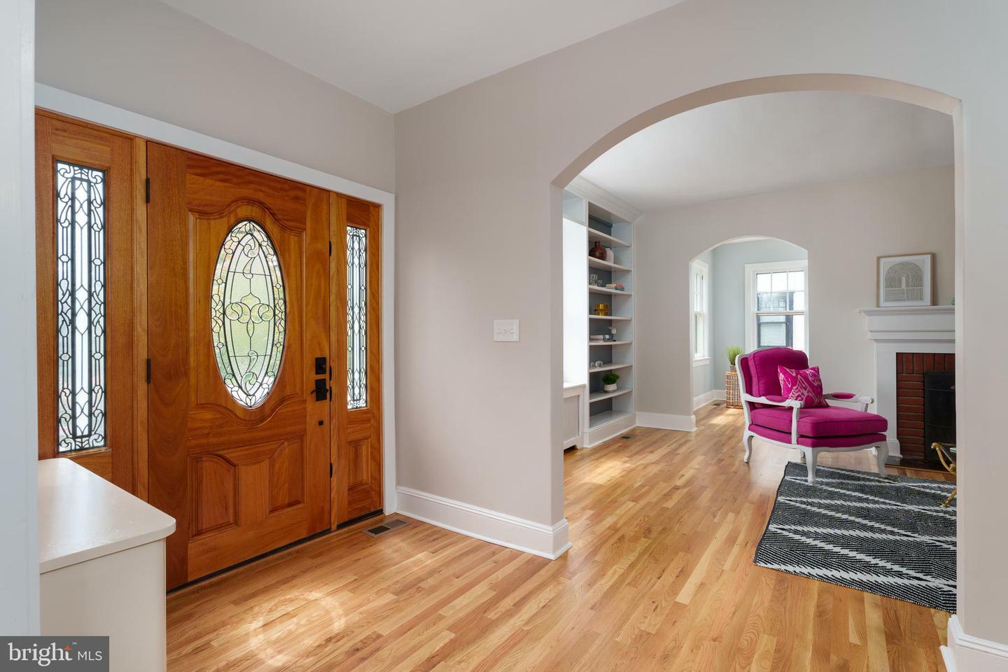 Property Photo:  40 Hawthorne Avenue  NJ 08540 