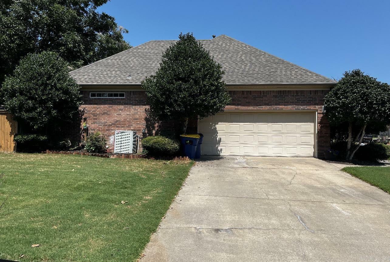 Property Photo:  26 S Shiloh  AR 72023-2726 