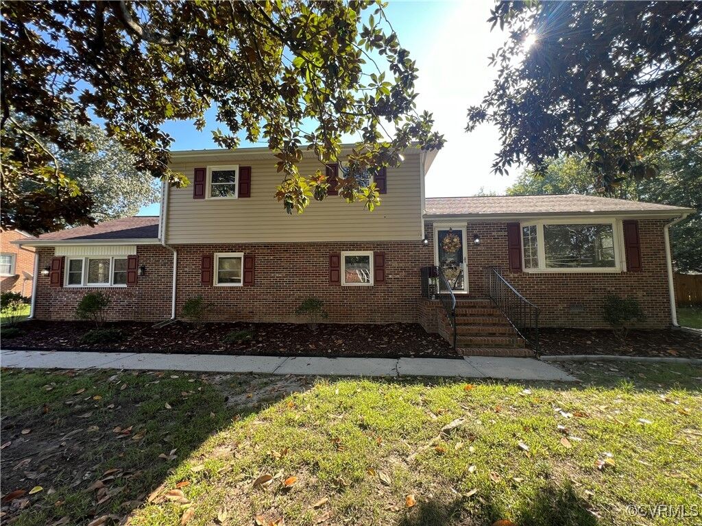 Property Photo:  1309 Appomattox Drive  VA 23834 