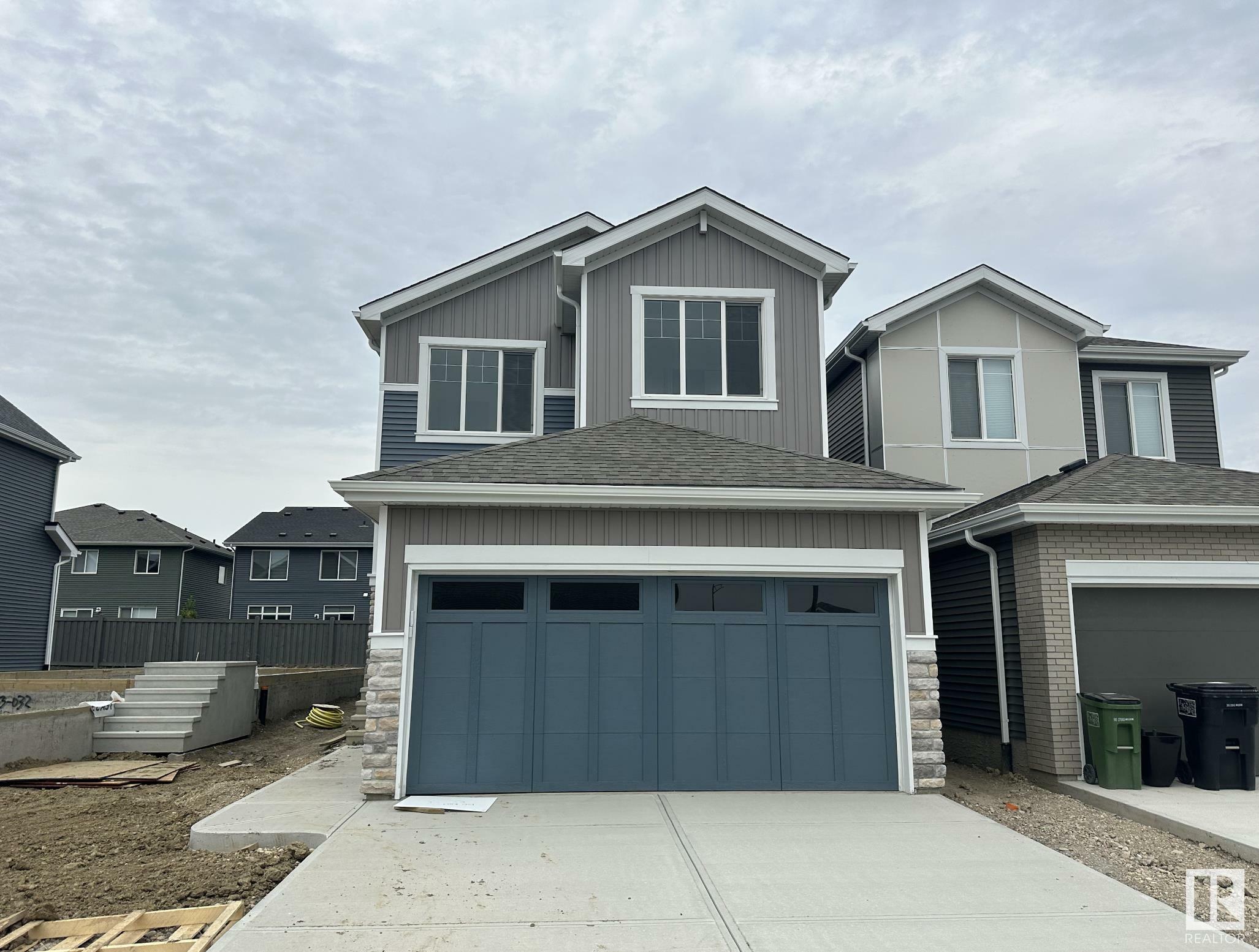 16808 33 Avenue SW  Edmonton AB T6W 5M3 photo