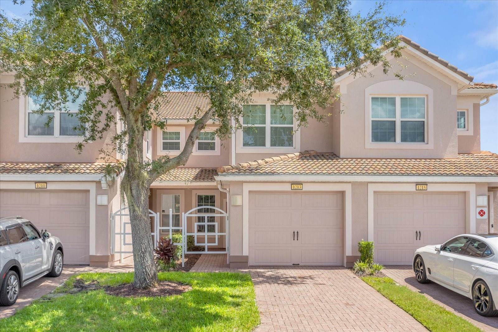 Property Photo:  1213 Bella Rose Court  FL 33896 