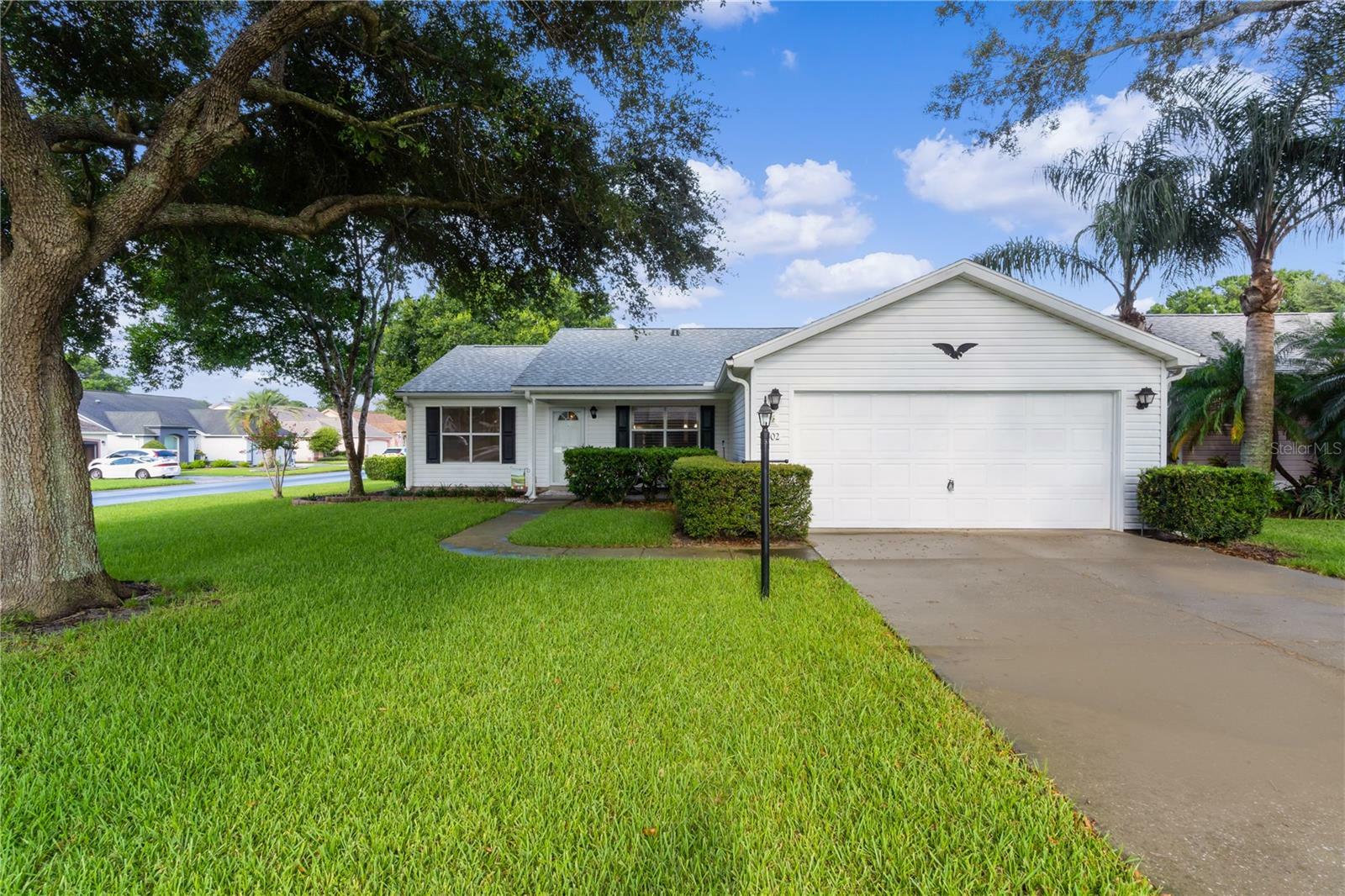 Property Photo:  502 Alcazar Court  FL 32159 