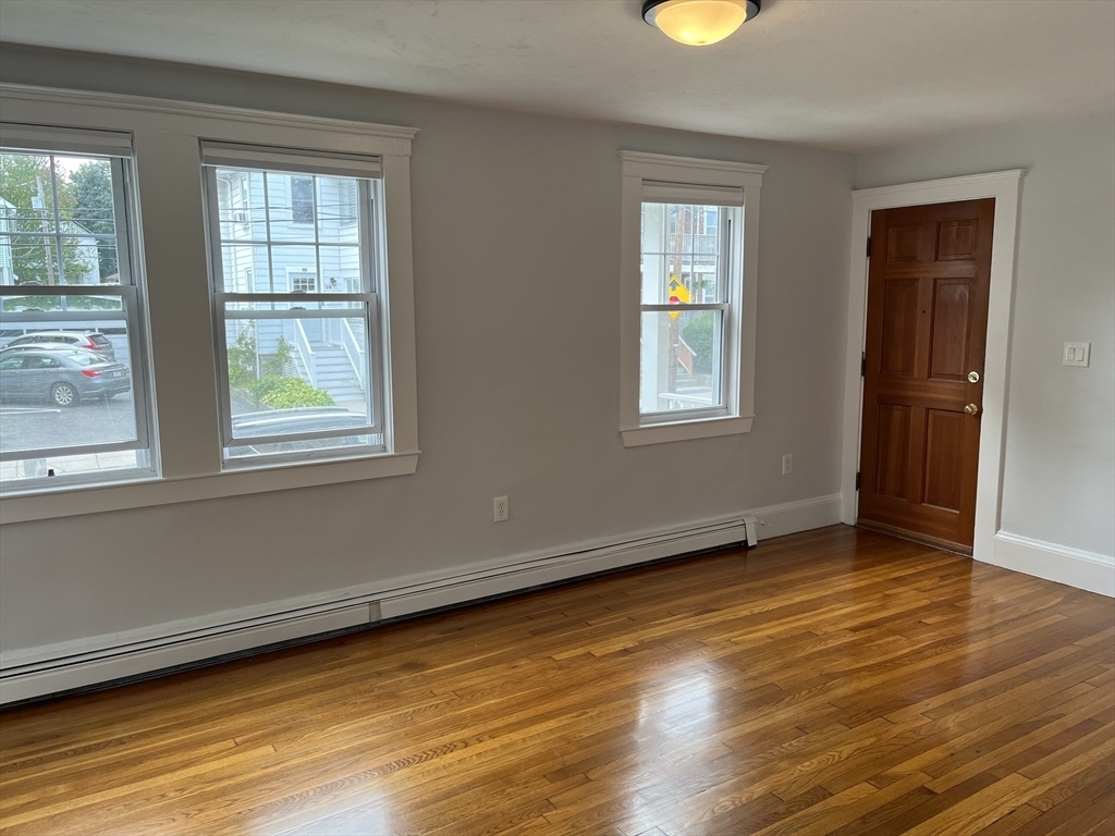 Property Photo:  25 Templeton Pkwy 1  MA 02472 