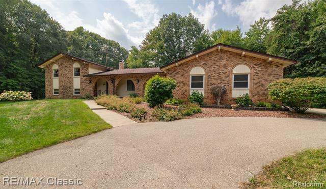 Property Photo:  479 N Baldwin Road  MI 48348 