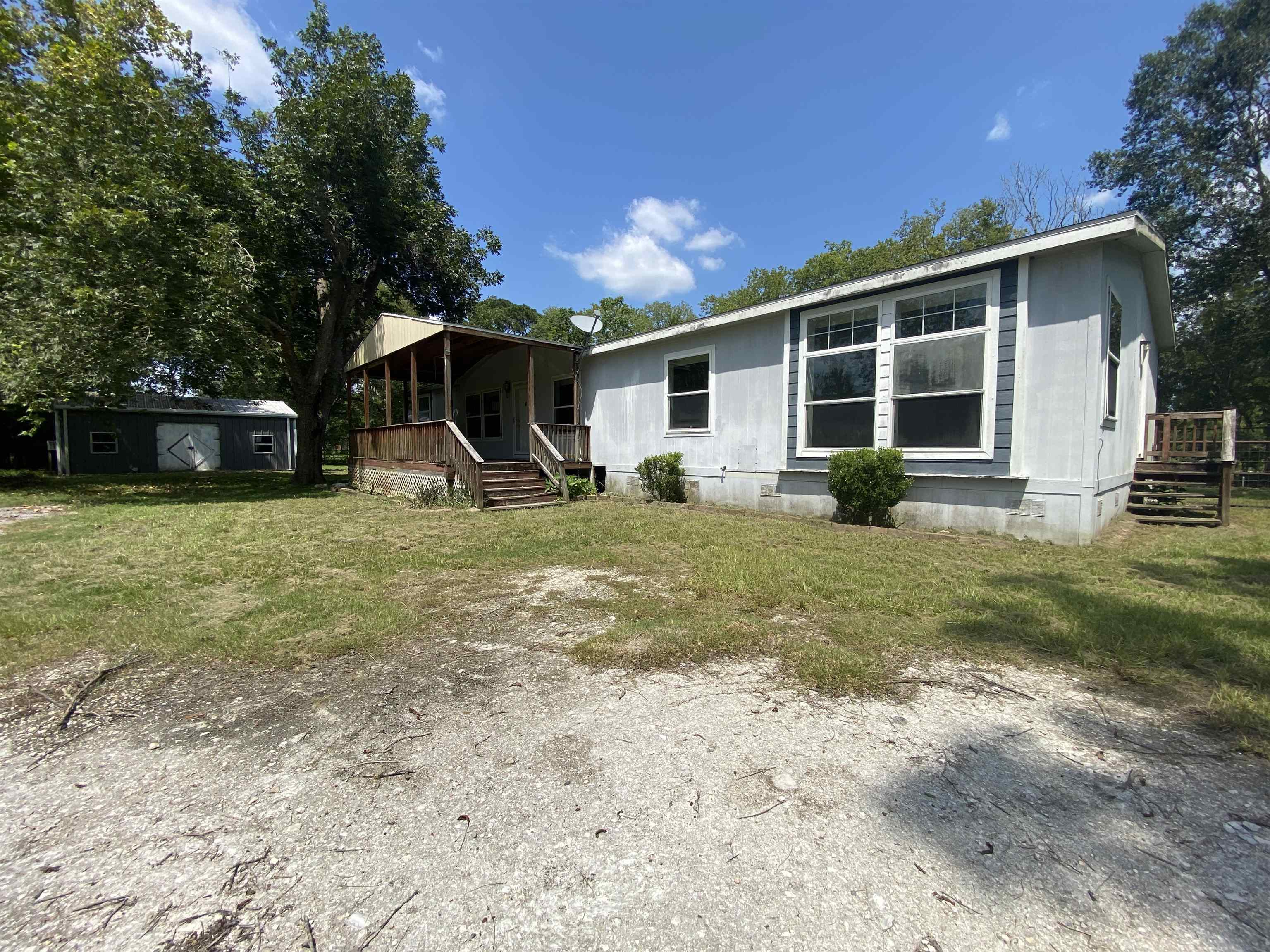 Property Photo:  845 S Gustan  TX 77659 