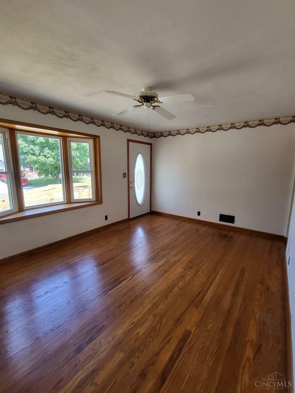 Property Photo:  781 Springvale Drive  OH 45013 