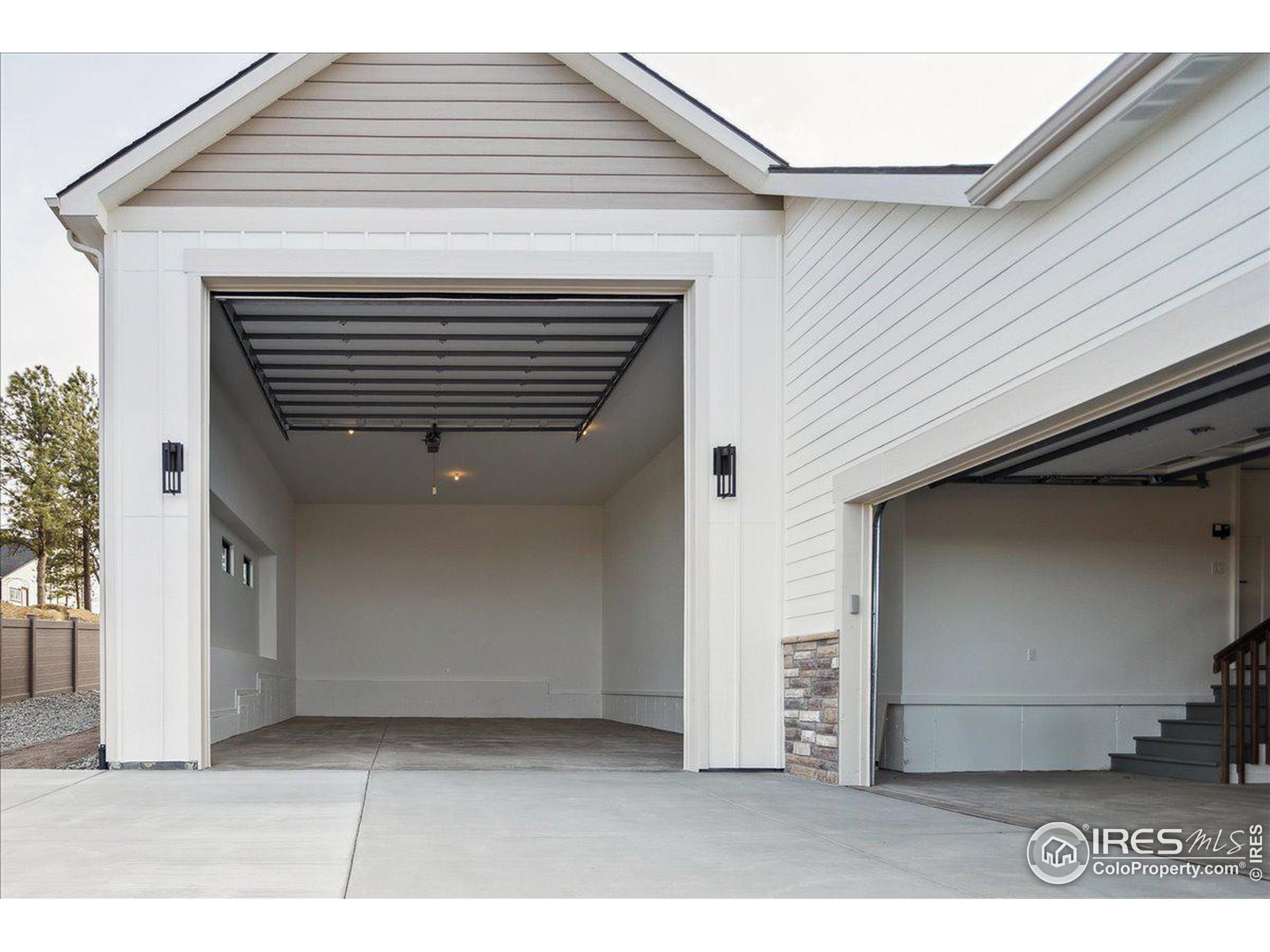 Property Photo: 1361 Art Dr CO 80513