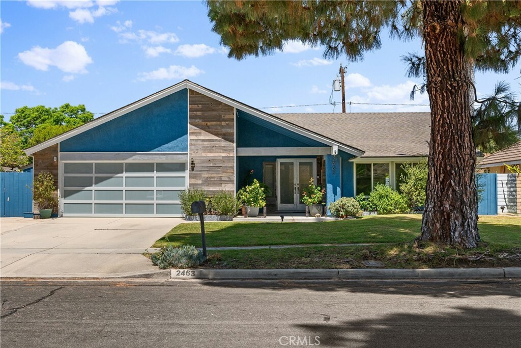 Property Photo:  2463 E Puritan Drive  CA 92806 