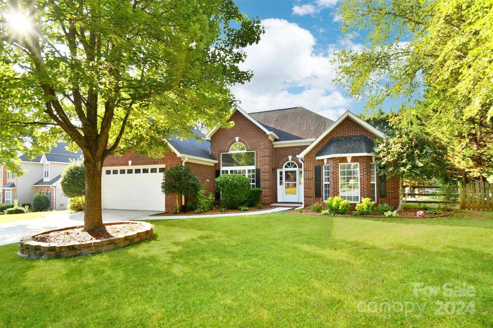 Property Photo:  119 Nantucket Court  NC 28117 
