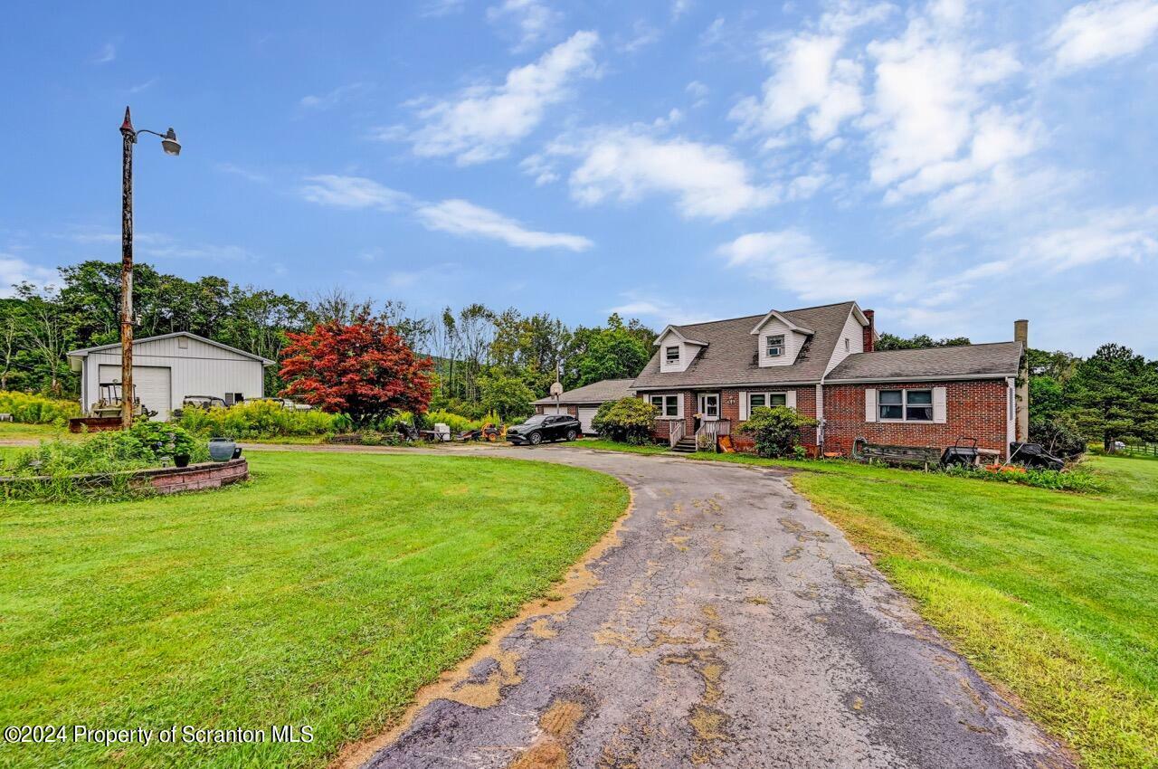 Property Photo:  1713 Archbald Mountain Road  PA 18436 