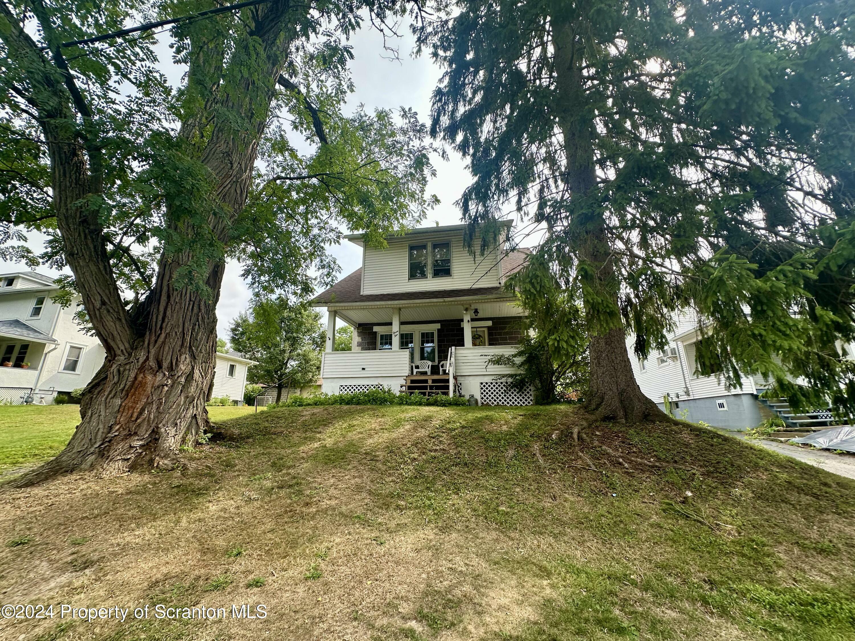 Property Photo:  310 Evans Street  PA 18411 