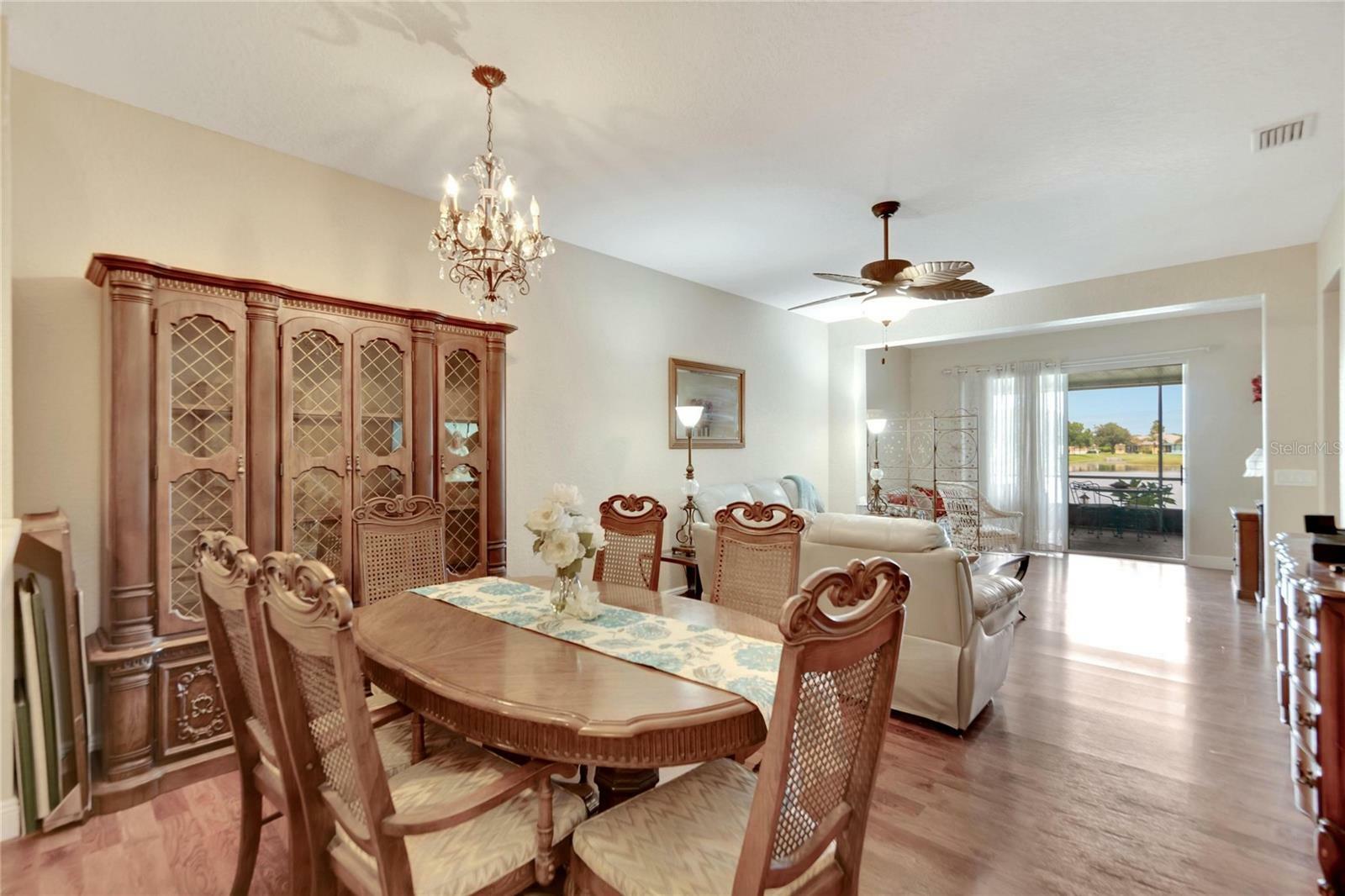 Property Photo:  11517 Captiva Kay Drive  FL 33569 