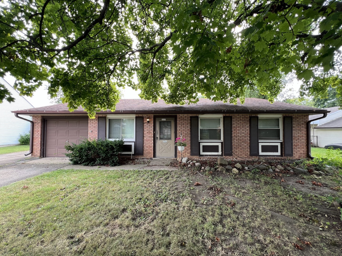 Property Photo:  337 Deerfield Drive  IL 60440 