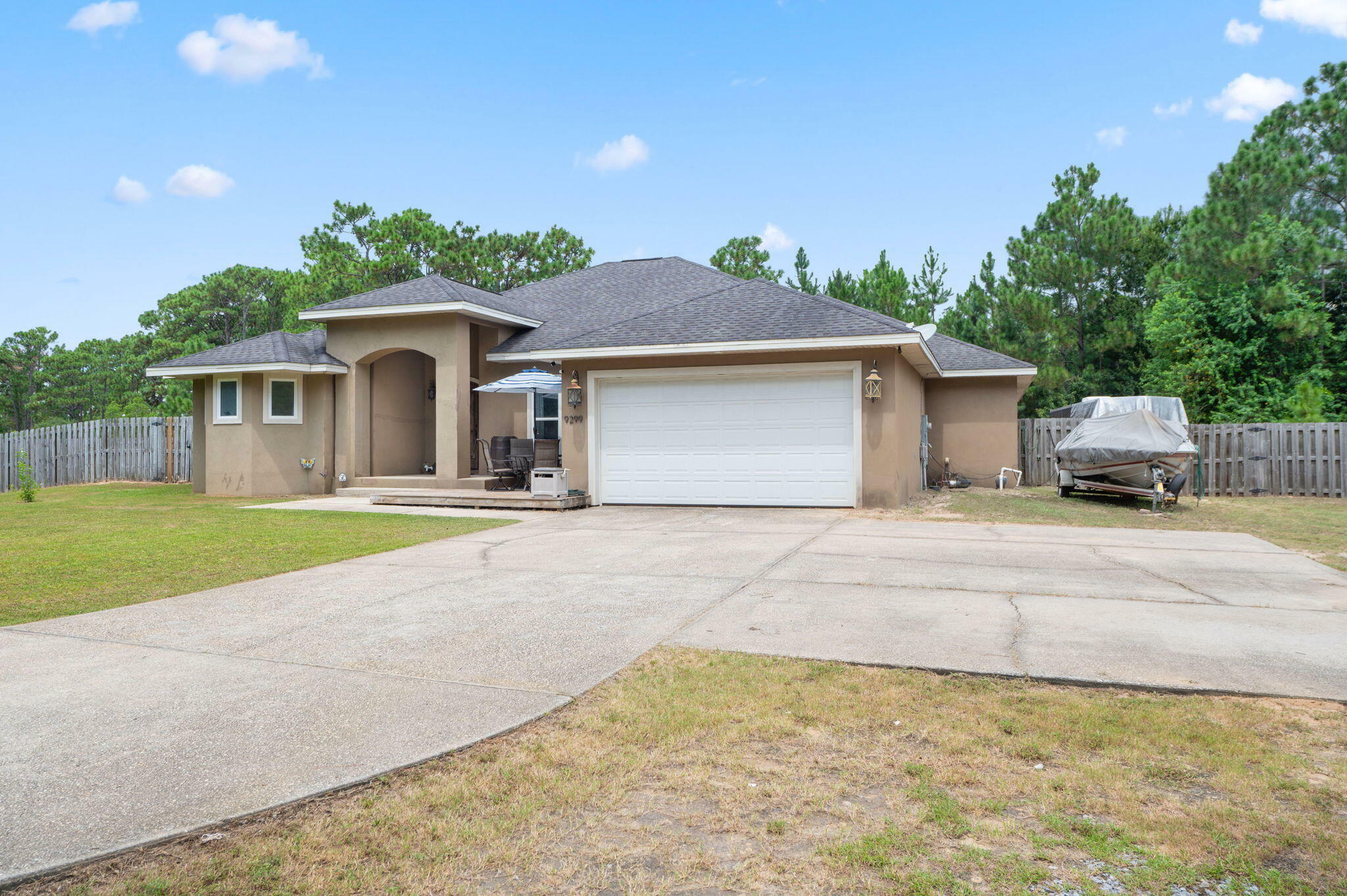 Property Photo:  9299 Eagle Nest Drive  FL 32566 