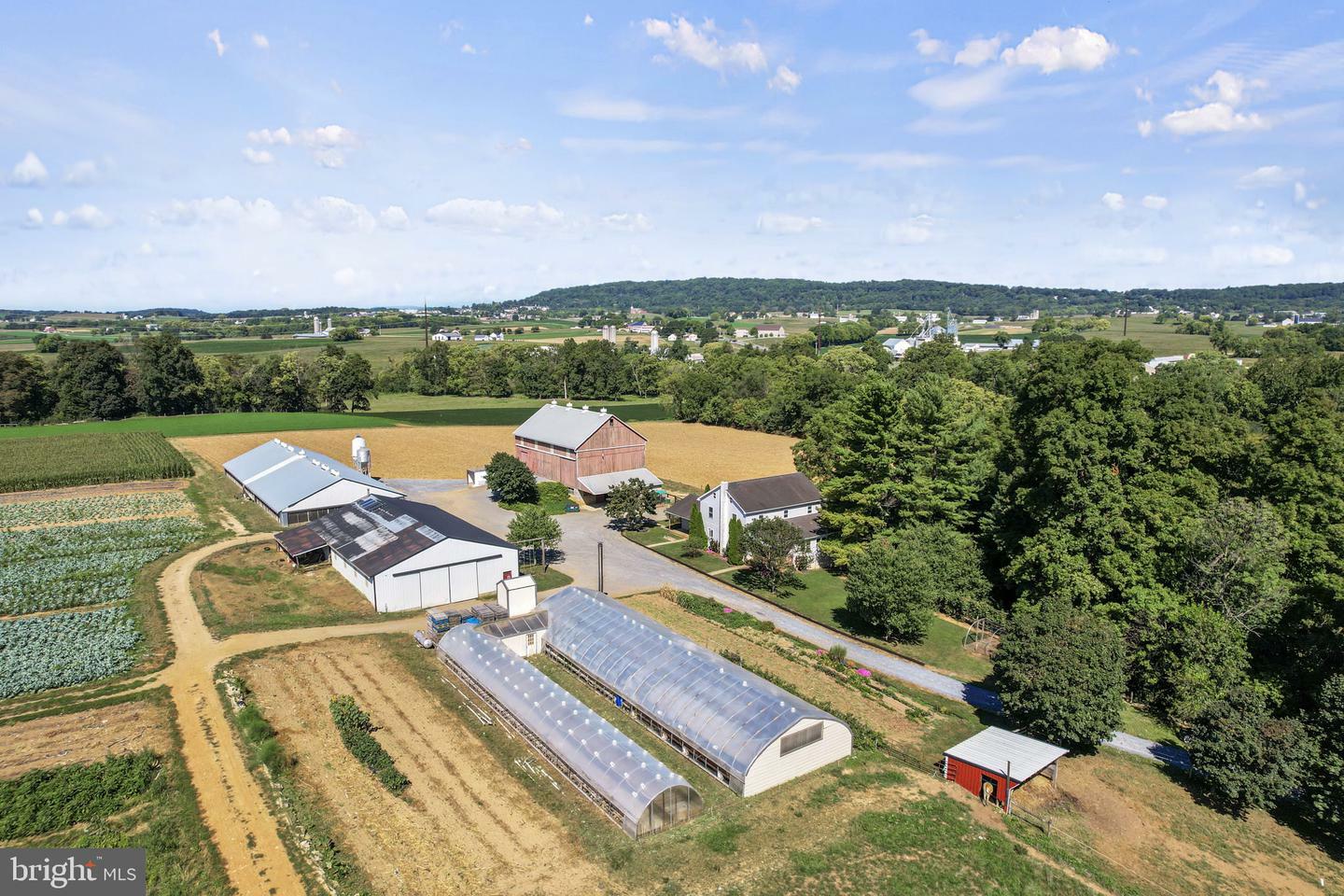 Property Photo:  1715 Division Highway  PA 17522 