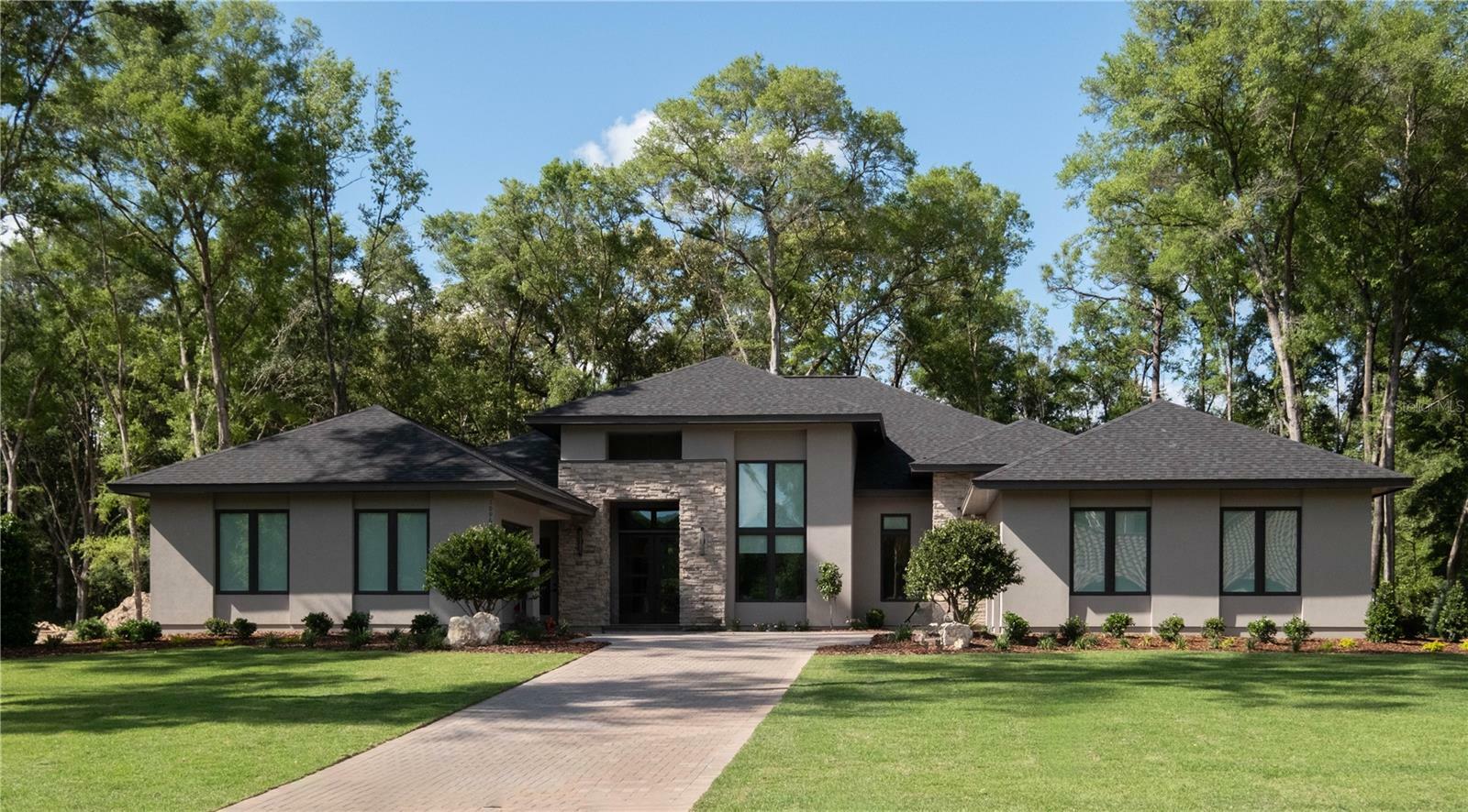 Property Photo: 2693 NW 152nd Court FL 32669