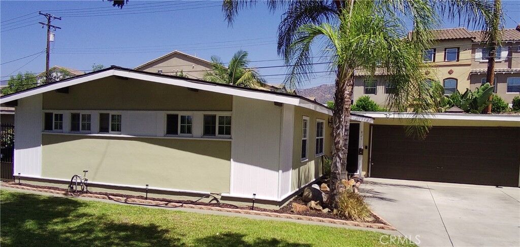 Property Photo: 821 E Haltern Street CA 91702