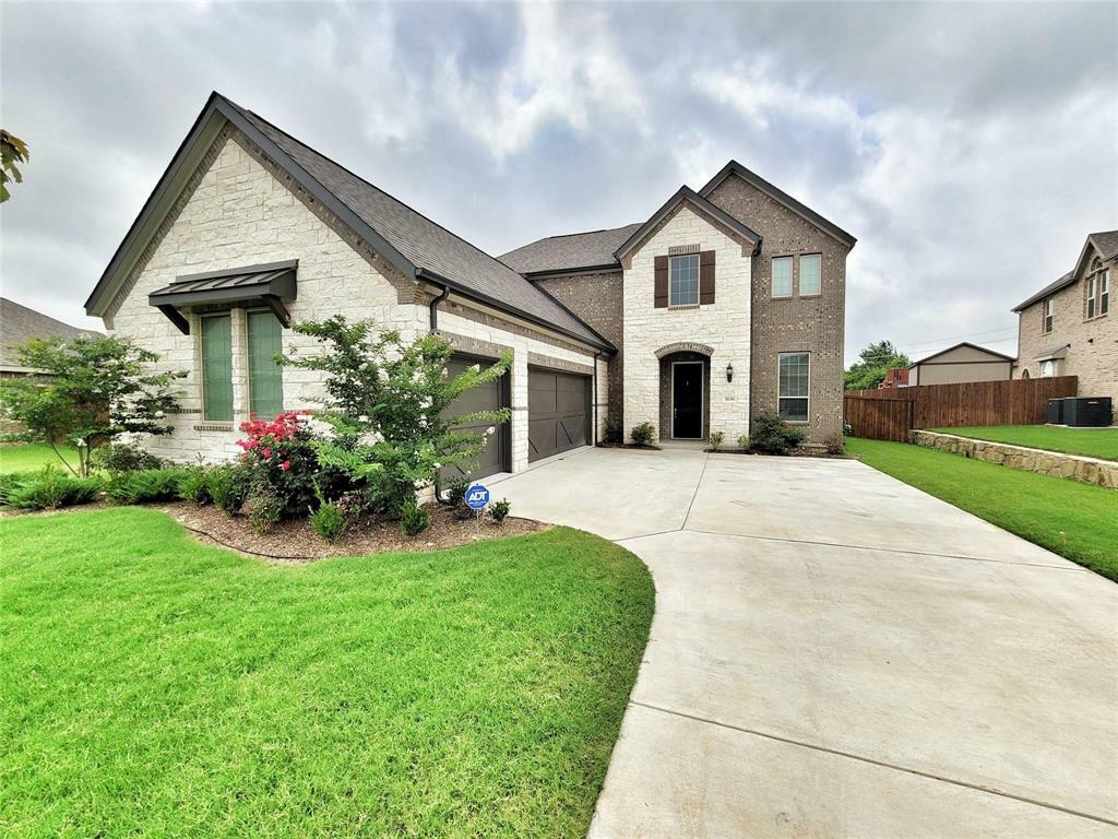 Property Photo: 2630 Grouse Hollow Way TX 76065