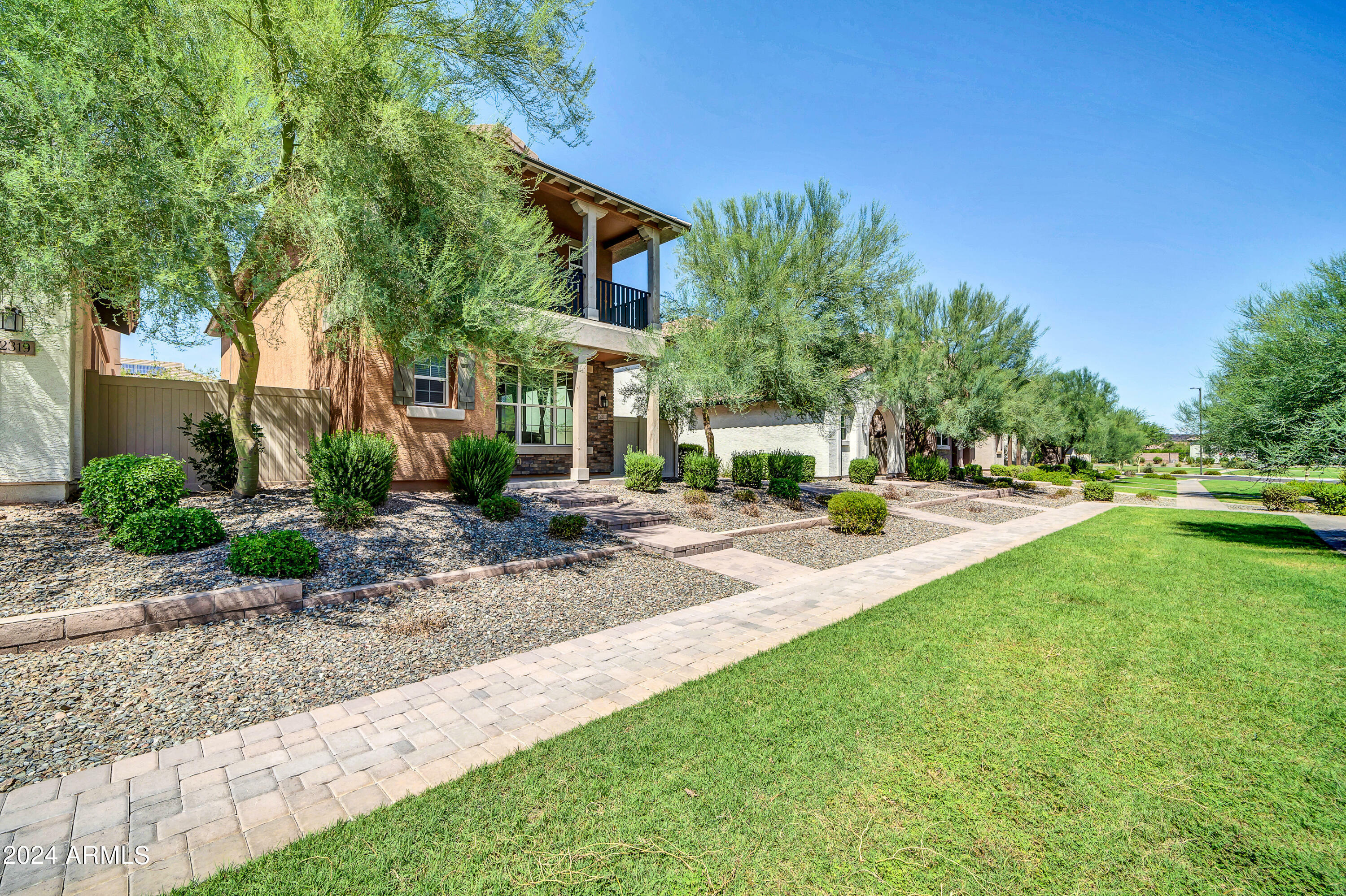 Property Photo:  12313 W Essig Way  AZ 85383 