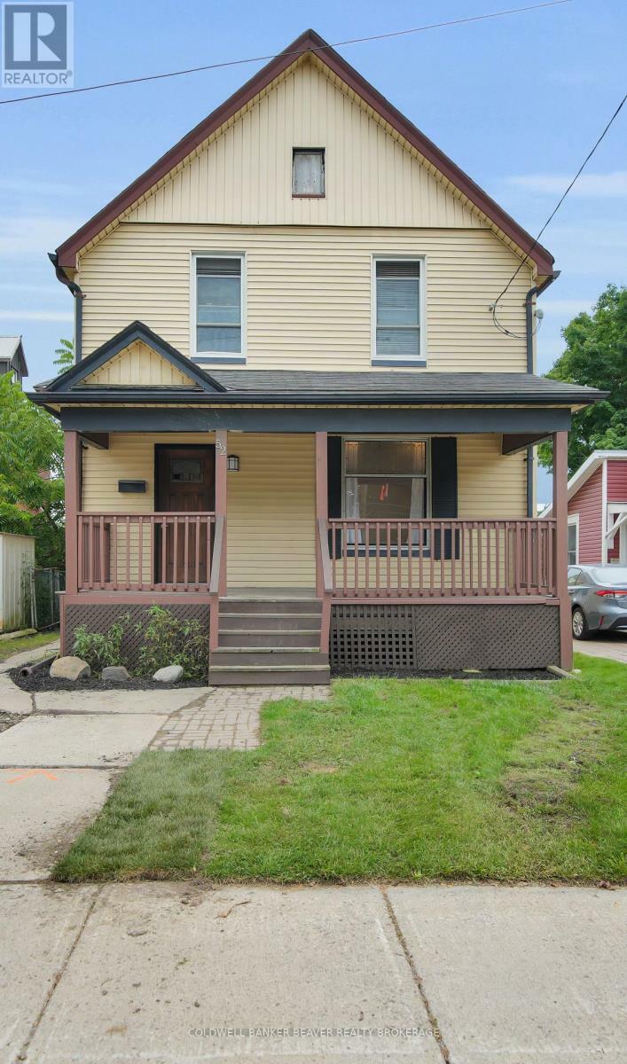 Photo de la propriété:  52 Kains Street  ON N5P 1N2 