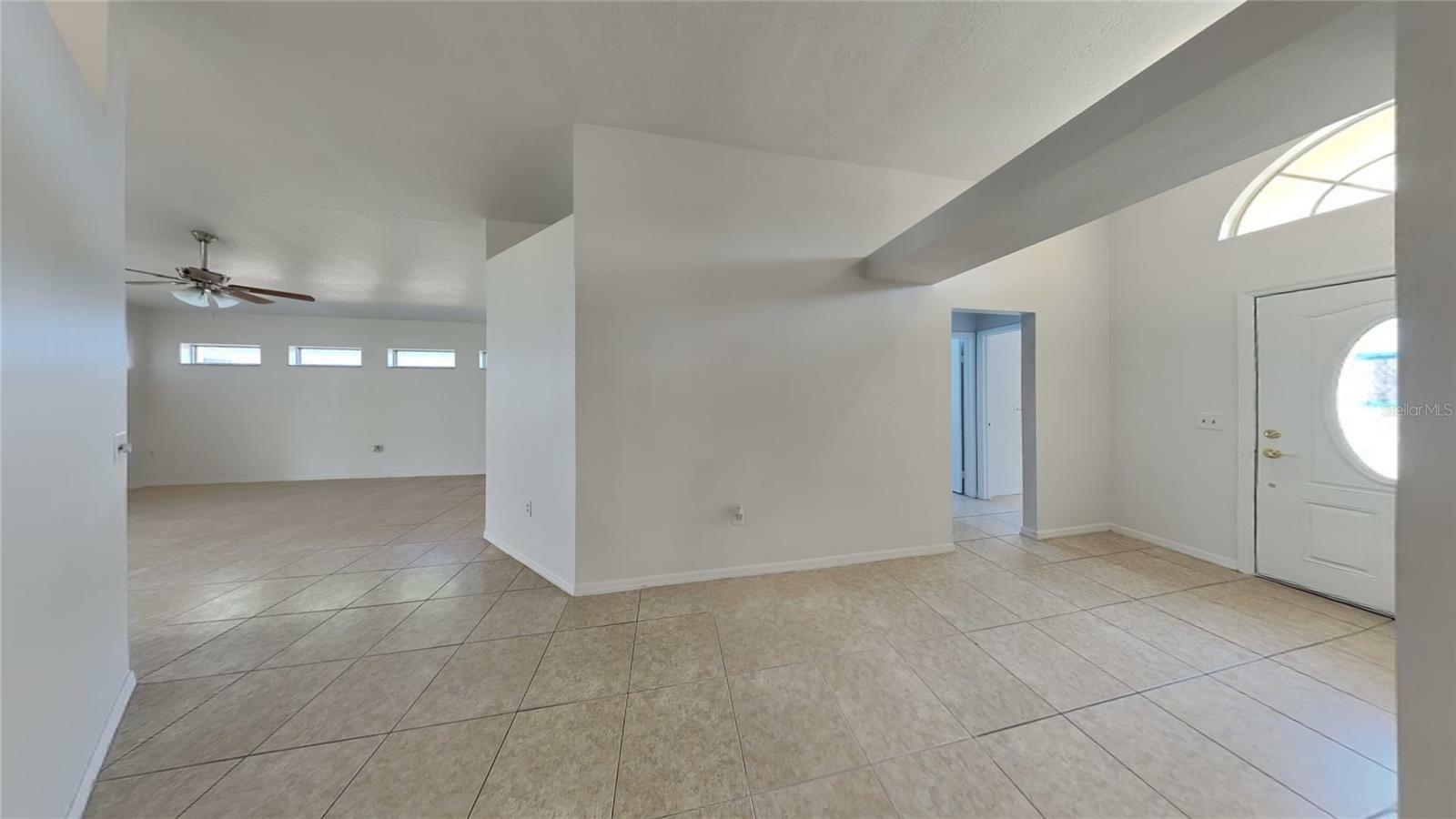 Property Photo:  1616 Allenton Avenue  FL 33511 