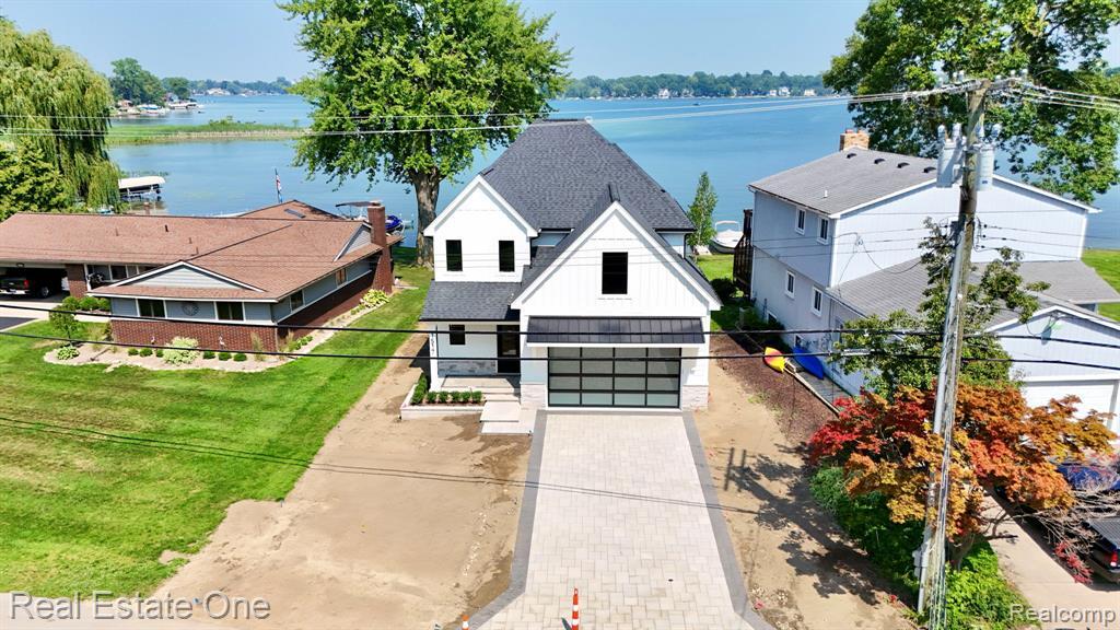 1517 Kessler Avenue  Keego Harbor MI 48320 1006 photo