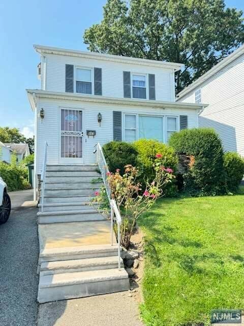 Property Photo: 464 Lawton Avenue NJ 07657