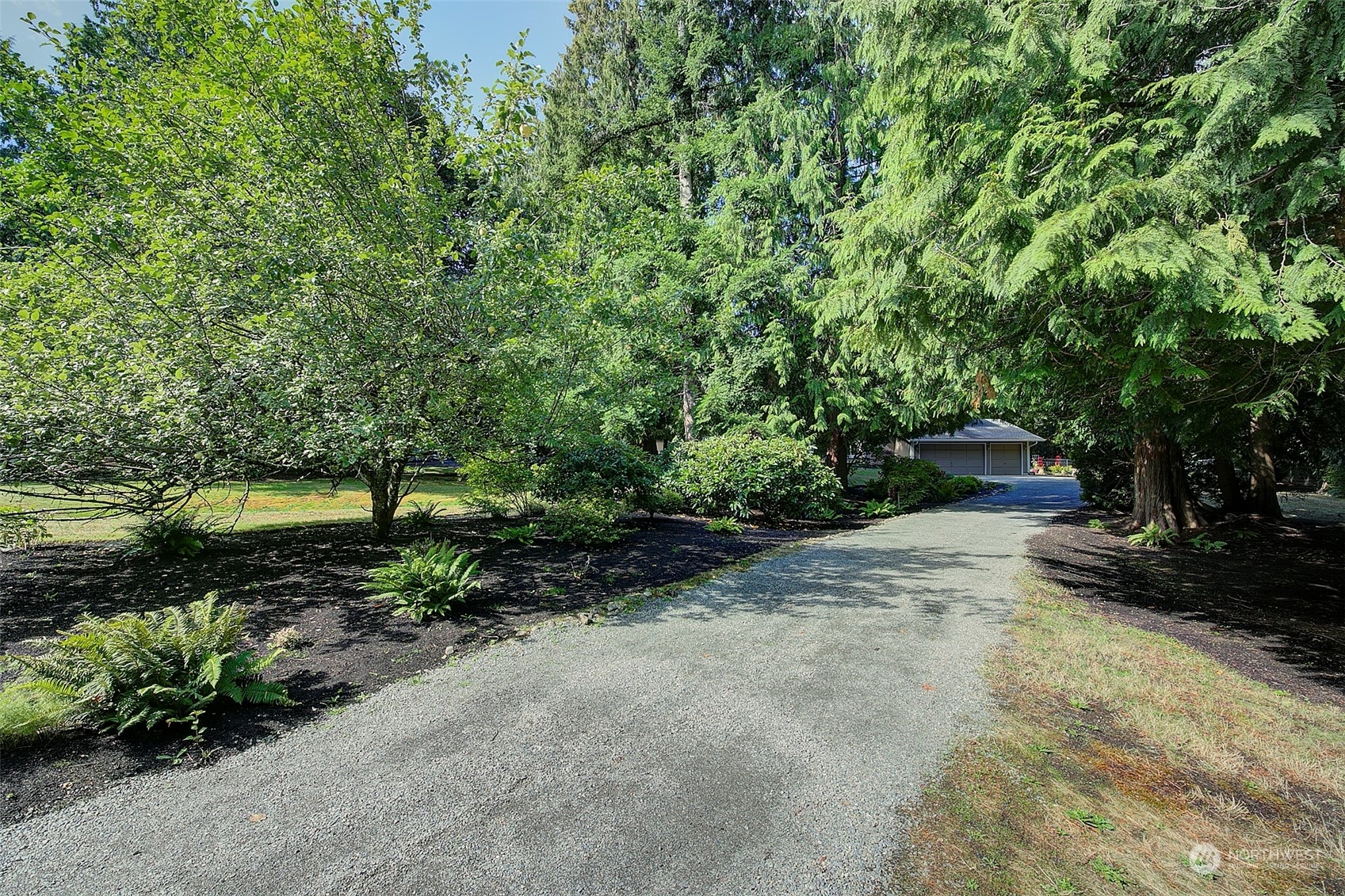 Property Photo:  2007 200th Avenue SE  WA 98075 